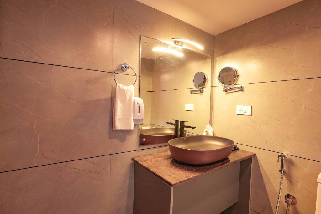 Collection O 811106 Ashiyana Homes, Kakkanad Kochi, Kochi